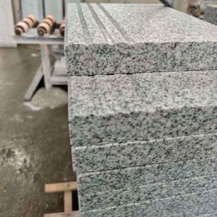 延安芝麻白楼梯踏步