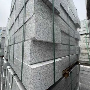 延安芝麻白路牙石 马路牙子