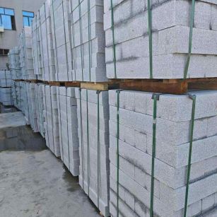 延安芝麻白路牙石，路侧石