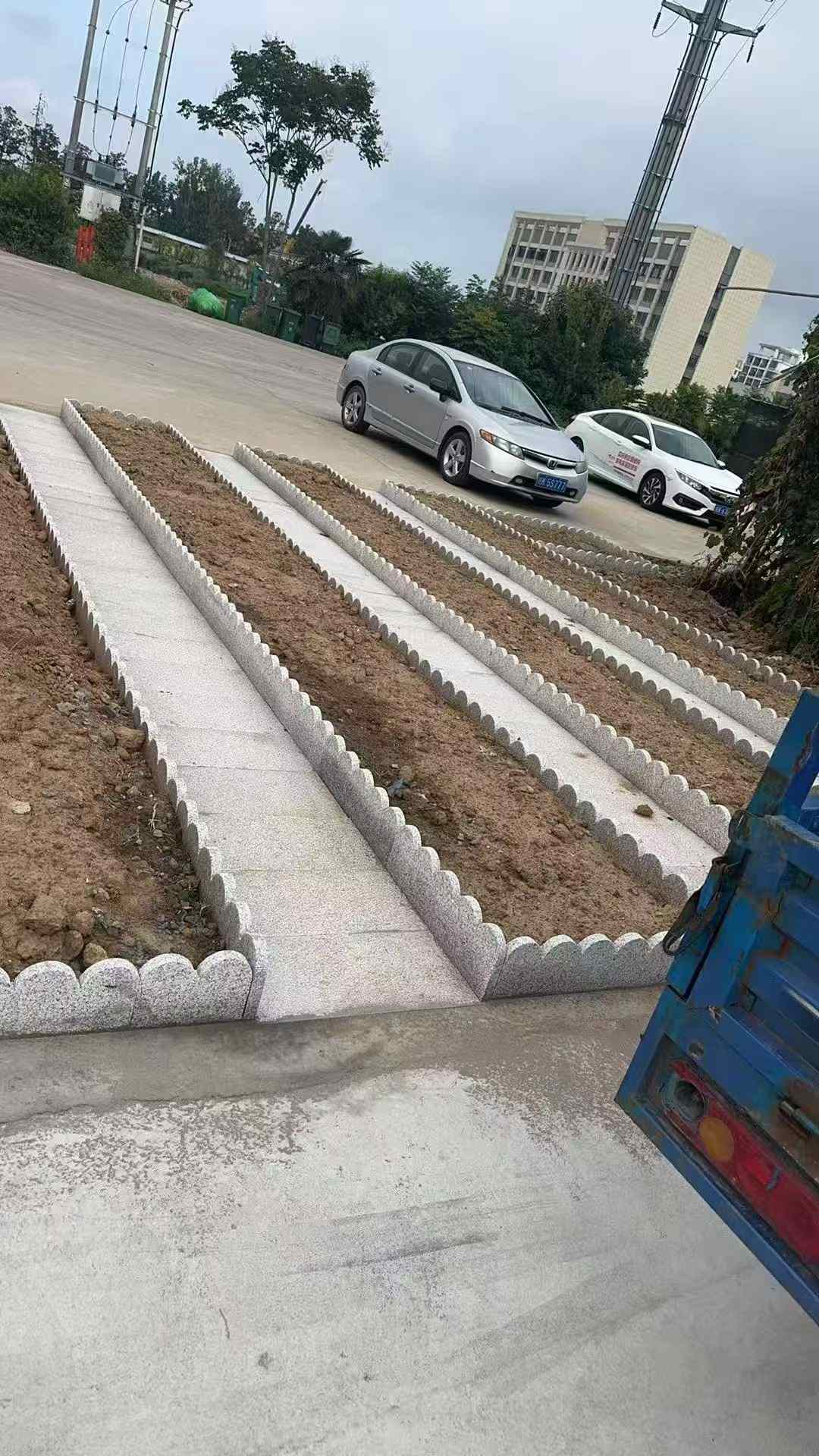 延安芝麻白花边石