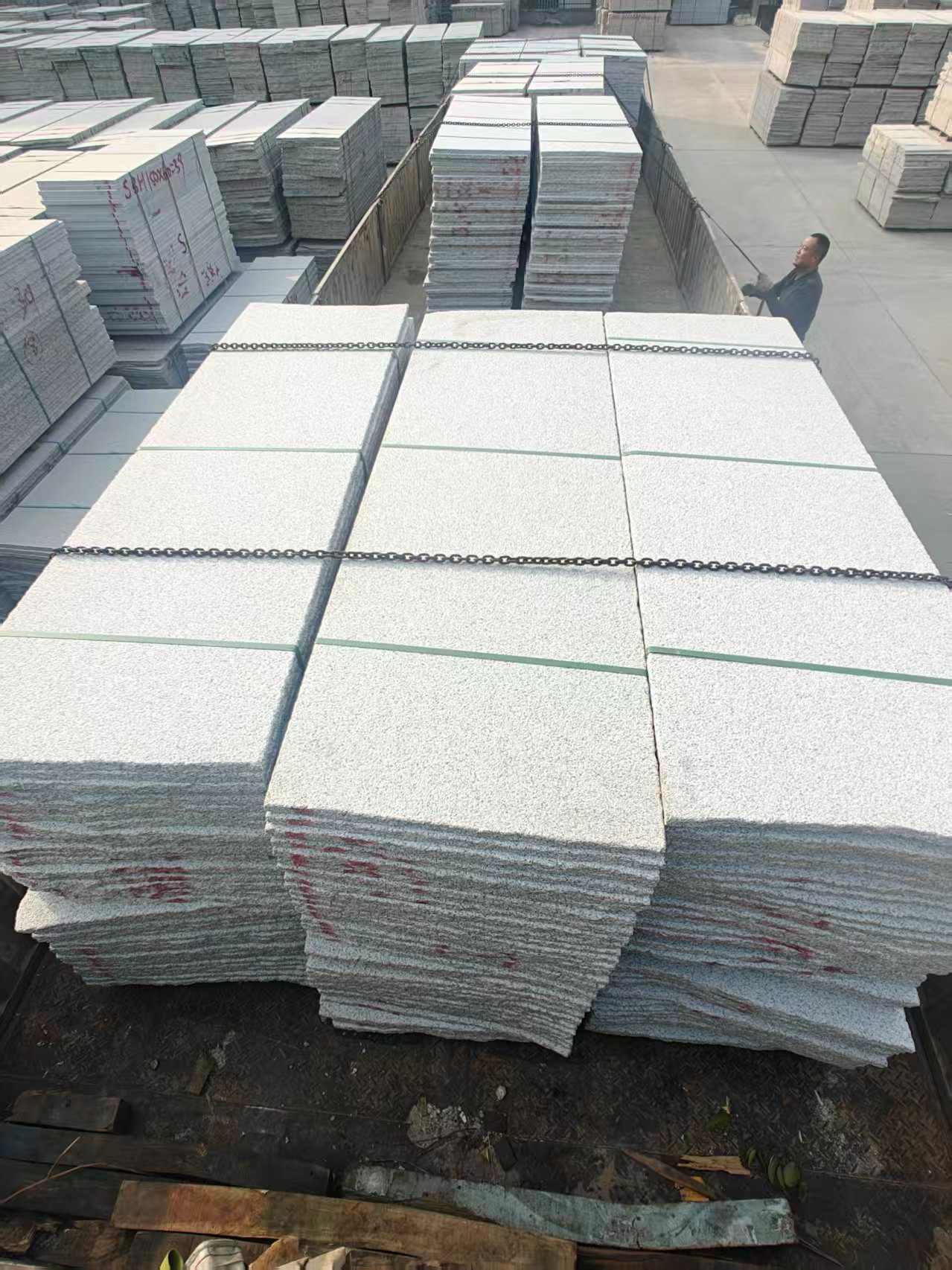 延安芝麻白毛板，石材毛板